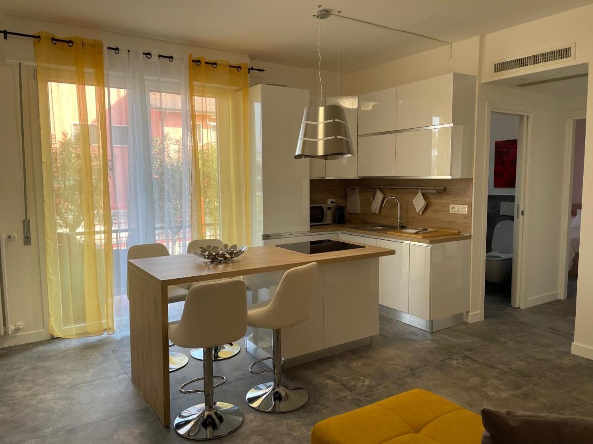 Magic Apartments Bardolino Exterior photo